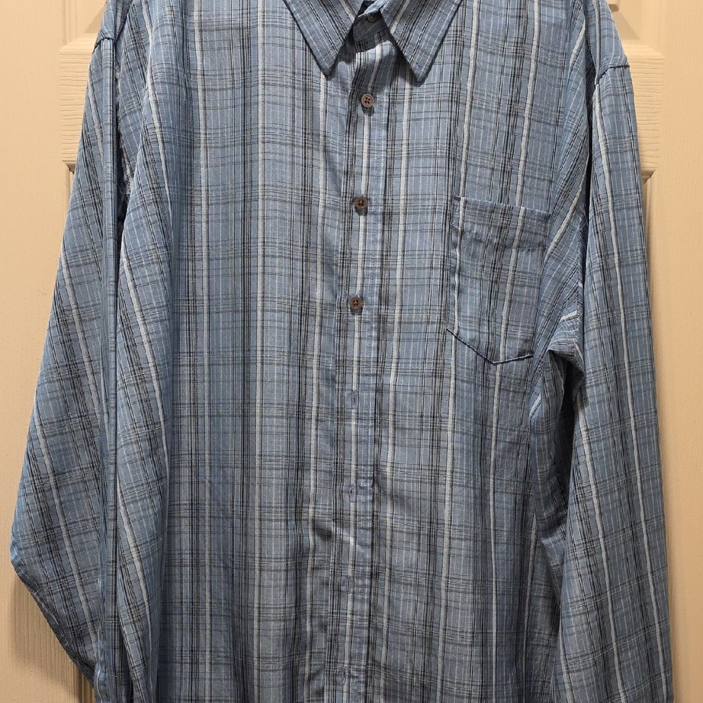 Croft & Barrow Blue Checkered Men's Shirt